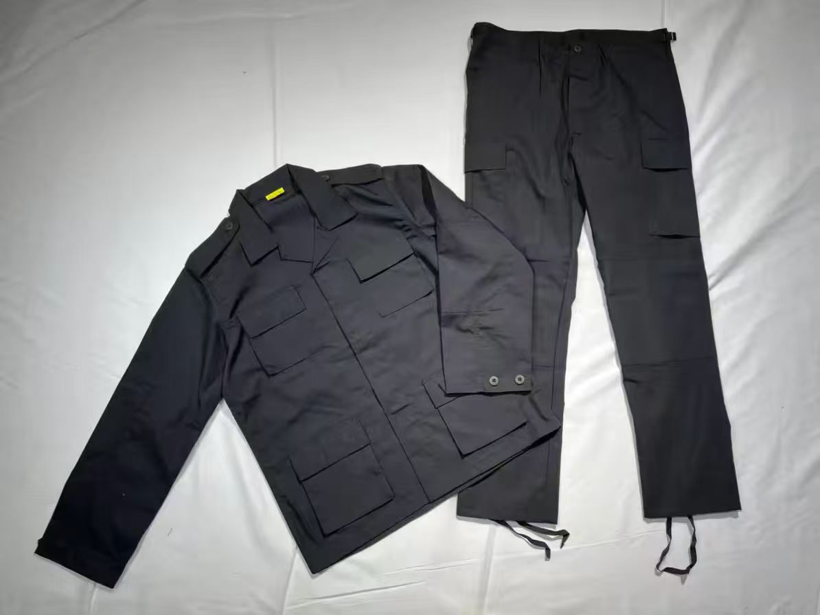 Mens BDU Camouflage 2 Piece Se - огляд і ціна Hunting Outdoor